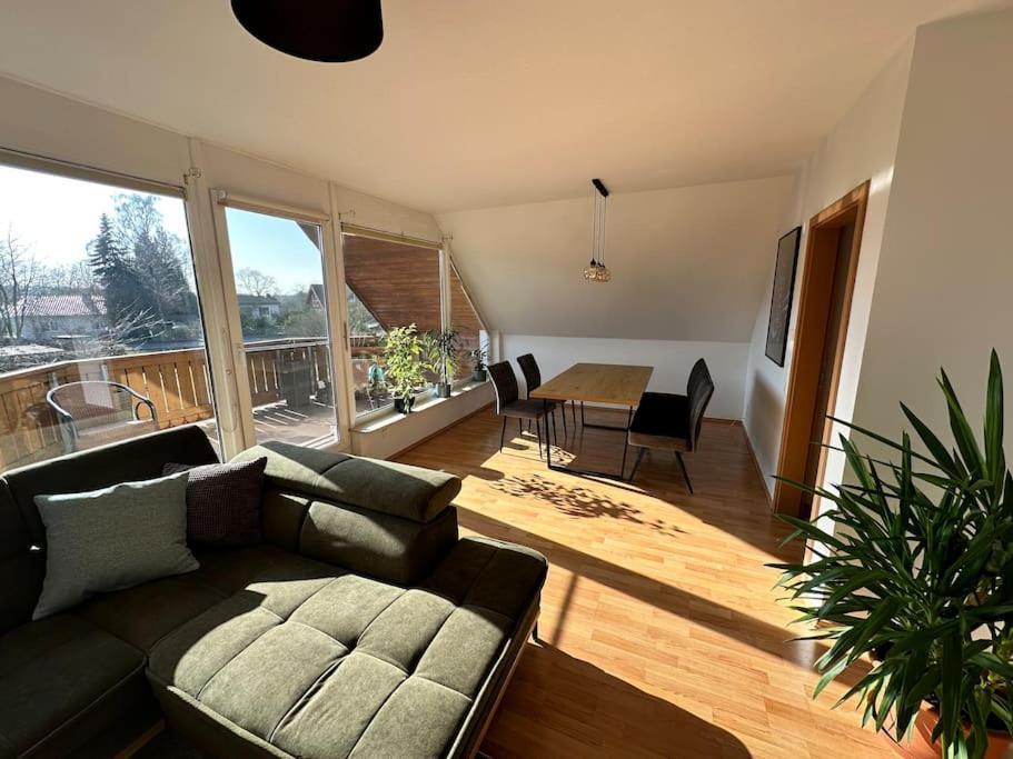 Sonniges & Ruhiges Apartment Mit Balkon Nahe Berlin Цойтен Экстерьер фото