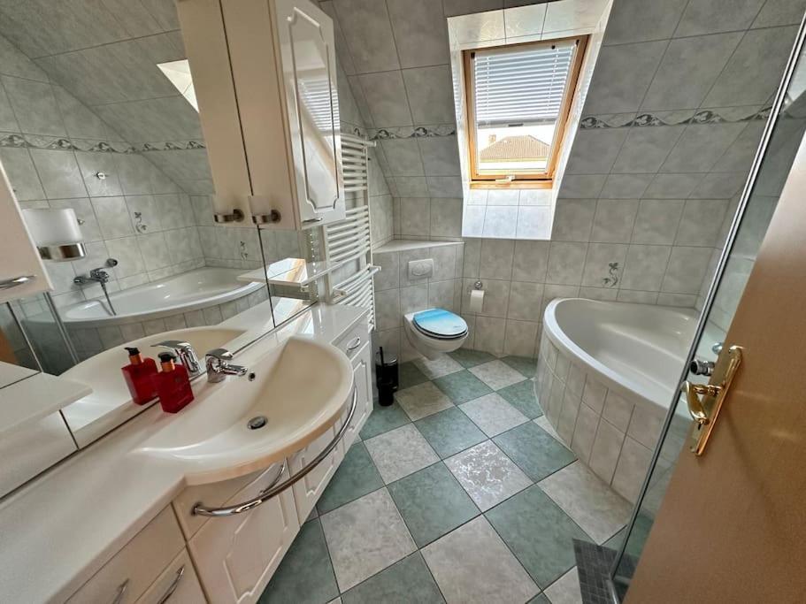 Sonniges & Ruhiges Apartment Mit Balkon Nahe Berlin Цойтен Экстерьер фото